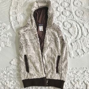 🐻Patagonia Fuzzy Hooded Vest🐻